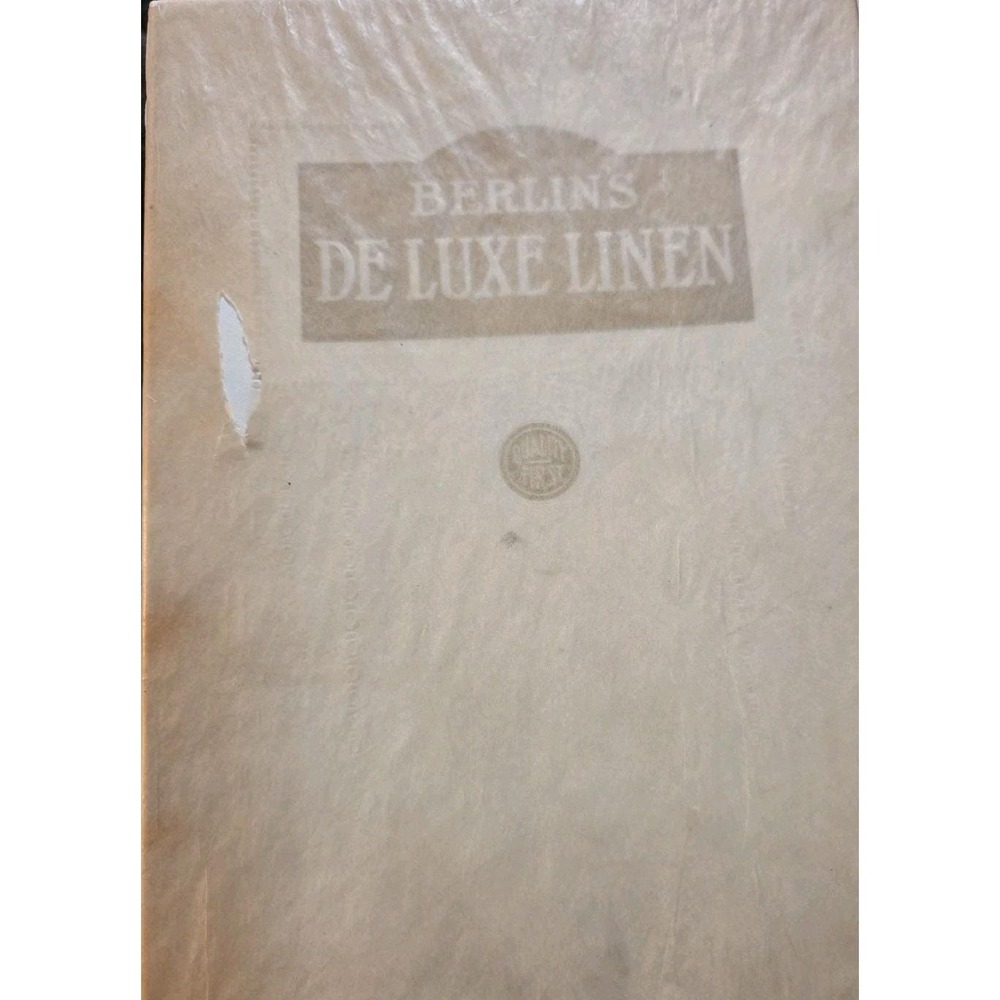 Berlin's Deluxe Linen Box - NY- Vintage